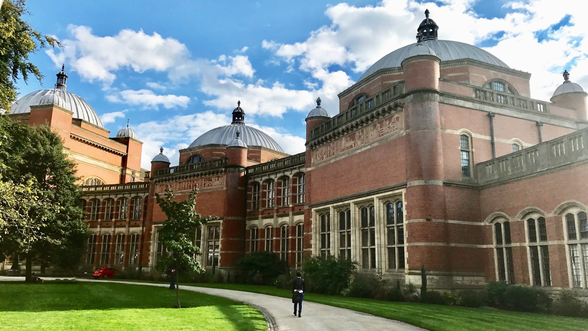 University of birmingham. Город Бирмингем университеты. Университет Бирмингема Великобритания. University of Birmingham в 1900 году. Бирмингемский университет Великобритания фото.